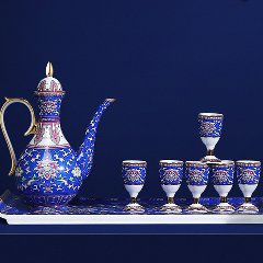 <b>琺琅彩景泰藍酒具叼嘿视频网站</b>