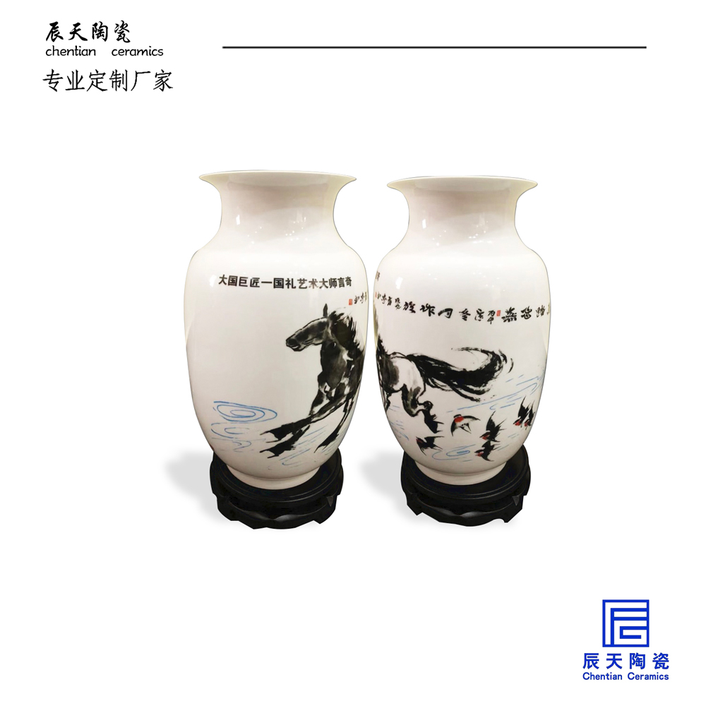 <b>國禮藝術大師陶瓷叼嘿免费视频定做案例</b>